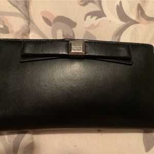 Black Kate Spade wallet